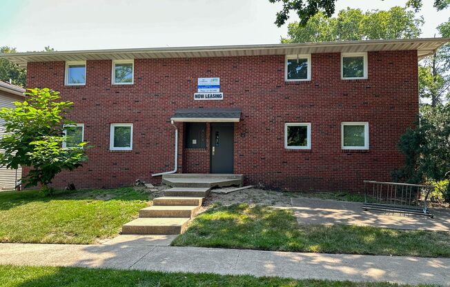 404 S Urbana Ave