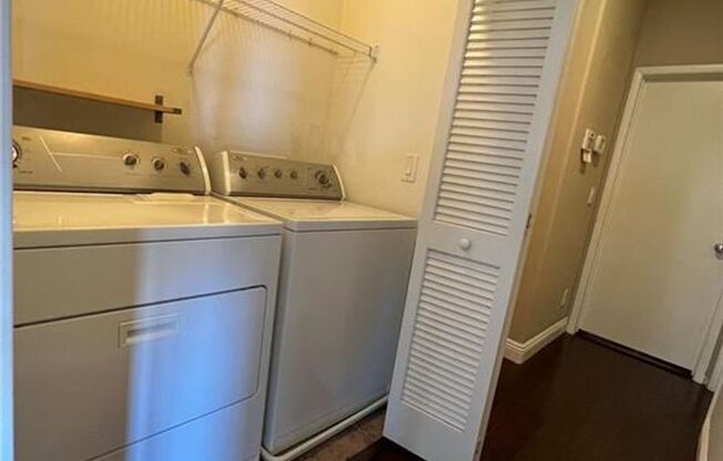 2 beds, 2 baths, $1,895, Unit 169