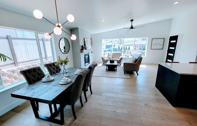 ABSOLUTELY UNBELIEVABLE NEW HIGH END CUSTOM HOME!