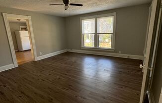 1 bed, 1 bath, $895, Unit #2