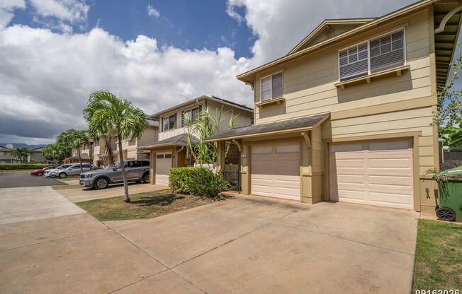 SPACIOUS EWA BEACH CORNER HOME – 4 BEDROOMS, 2.5 BATHROOMS