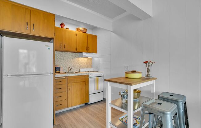 1 bed, 1 bath, 425 sqft, $1,450, Unit 508