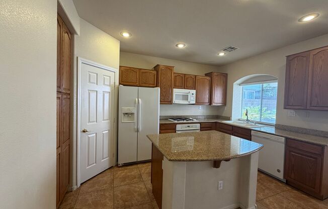 4 bedroom in North Summerlin