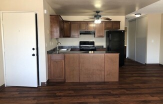 1 bed, 1 bath, 800 sqft, $1,945, Unit N17