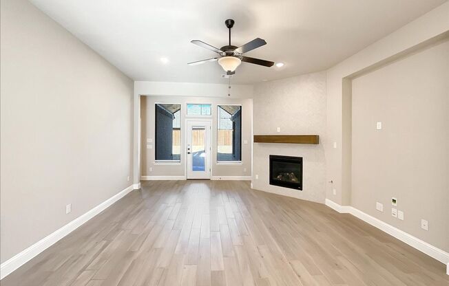 Move-In Ready! 4-bed 3-bath in McKinney's highly desirable Willow Woods Subdivision