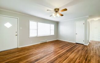 3 beds, 1 bath, $1,050