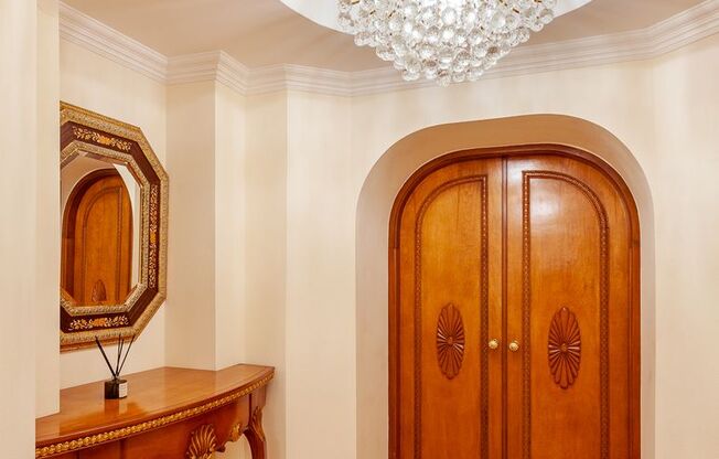 Stunning 2 Bed | 2 Bath Luxury Condo with Premier Amenities