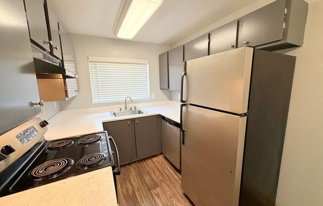 2 beds, 2 baths, 1,000 sqft, $1,695, Unit D - 107