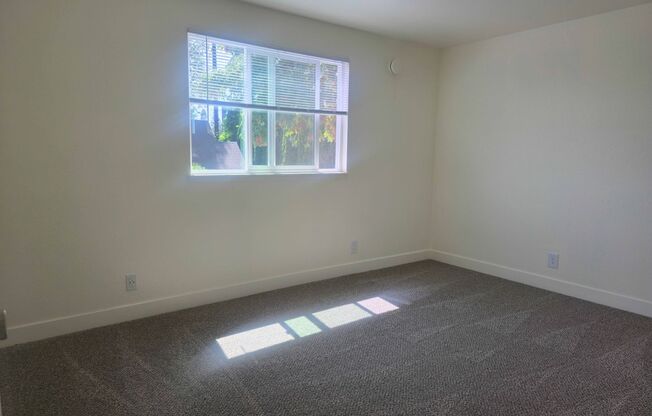 2 beds, 1 bath, 875 sqft, $1,495, Unit 127-66