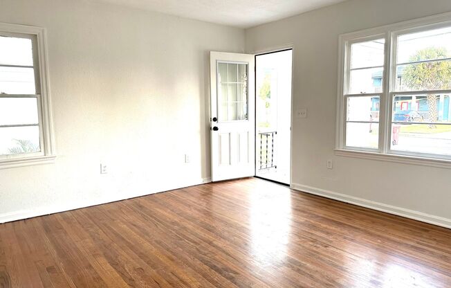 Modern Updated Home in the Milk District- Orlando