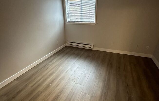 2 beds, 1 bath, $1,750