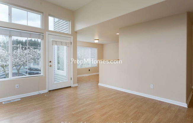 Elegance and Ease in Beaverton: A Home Designed for You! Close to Nike & Intel!