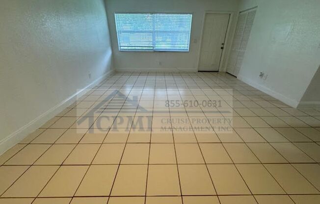 2 beds, 1 bath, 827 sqft, $1,950, Unit 676