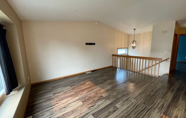 Beautiful 3 Bed Townhome in South Fargo!