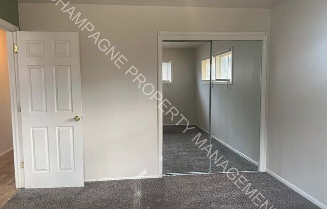 3 beds, 1 bath, $1,300