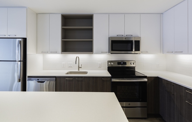 1 bed, 1 bath, 650 sqft, $3,570, Unit 222