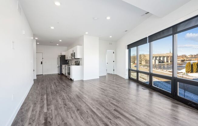 2 beds, 2 baths, 994 sqft, $1,750, Unit 202