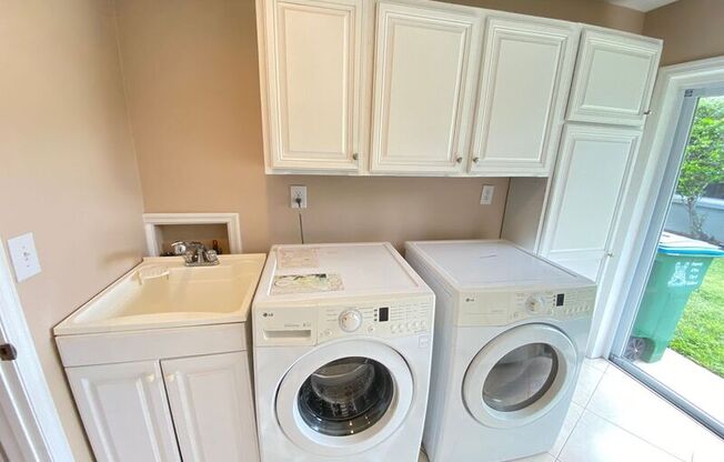 2514 TUSCARORA TRL