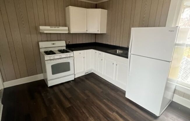 1 bed, 1 bath, 500 sqft, $725, Unit Unit 2