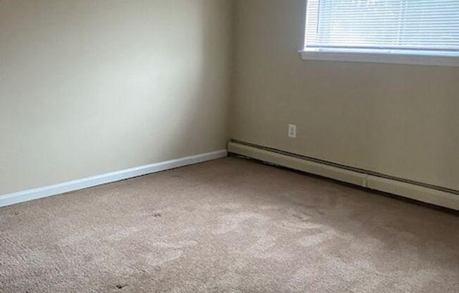 1 bed, 1 bath, 625 sqft, $1,250, Unit G08