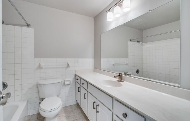 Welcome to Equinox Apartments
