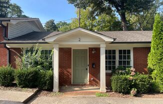 Beautifully Renovated Apartment in Wilmore!