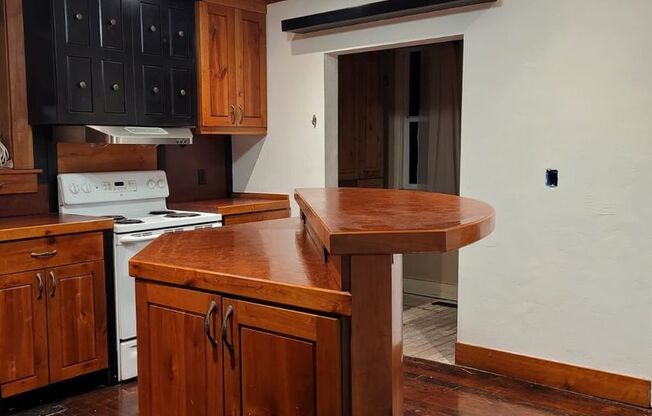 3 Bedroom/2 Bathroom Salt Lake City