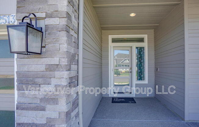 12513 NE 102 WAY