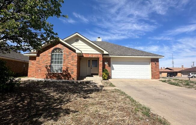 Spacious 3 Bed Home! Zia School District!