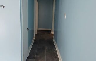 3 beds, 1 bath, $1,250