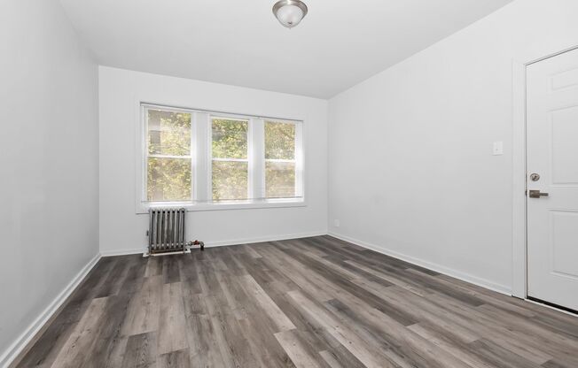 2736-2742 W 64th St