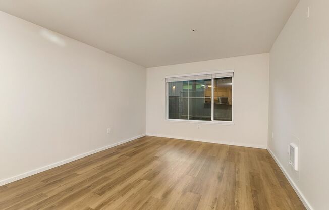 1 bed, 1 bath, 593 sqft, $1,795, Unit 206