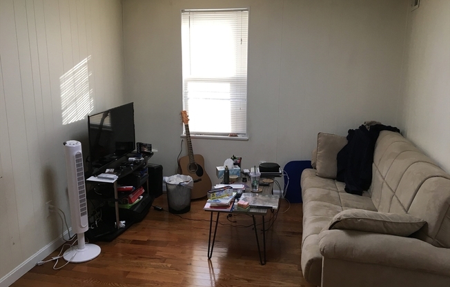 57 Cedar St Apt 1A