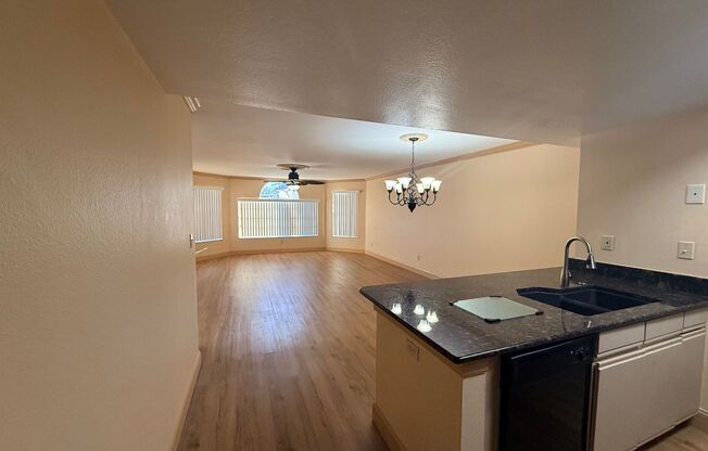 2498 Sweetwater Club Circle, Unit 61, Kissimmee, FL 34747 3 bedroom /2 bath