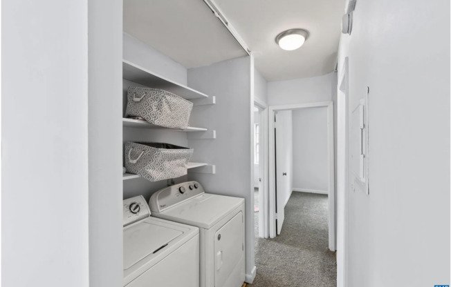 Two Bedroom Apartment Available At Barracks West