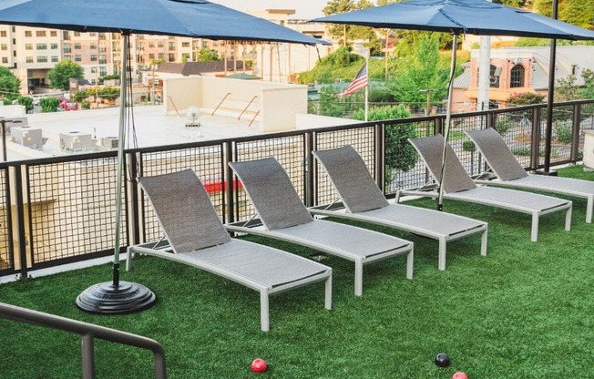 roof top benches for sun rays