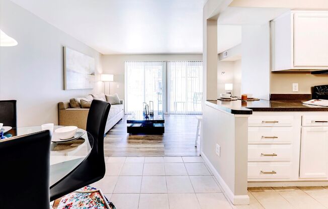 3 beds, 2 baths, 1,200 sqft, $3,150, Unit *22-2598