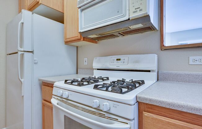 2 beds, 2 baths, $1,150, Unit # 1192