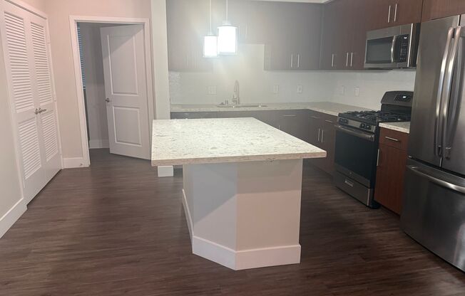 2 beds, 2 baths, 1,176 sqft, $3,085, Unit 14304