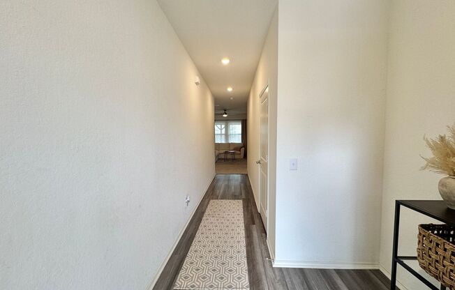 Beautiful 2 Story Home!