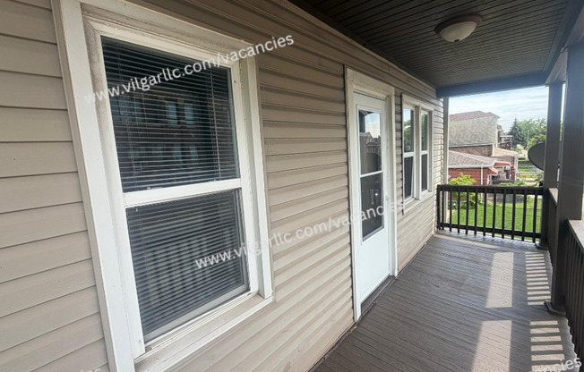 3917 Pulaski St.