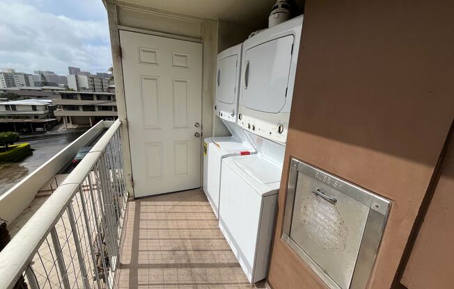 2 beds, 2 baths, $2,600, Unit # 3W