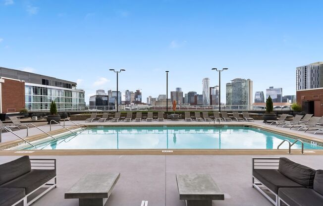 1 bed, 1 bath, $2,295, Unit Unit 1816