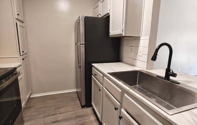 5512 LOCHMOOR