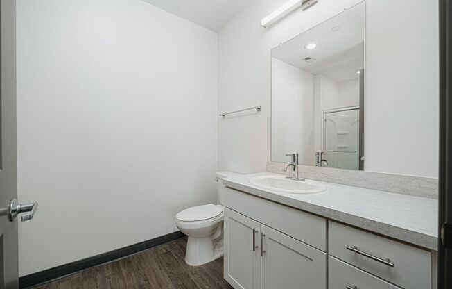 1 bed, 1 bath, 403 sqft, $1,125, Unit 824