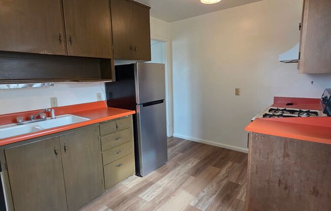 1308 East Pershing Blvd