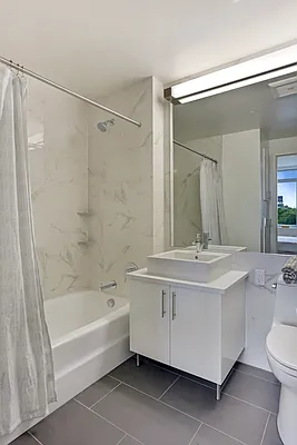 Studio, 1 bath, $5,880, Unit 11E