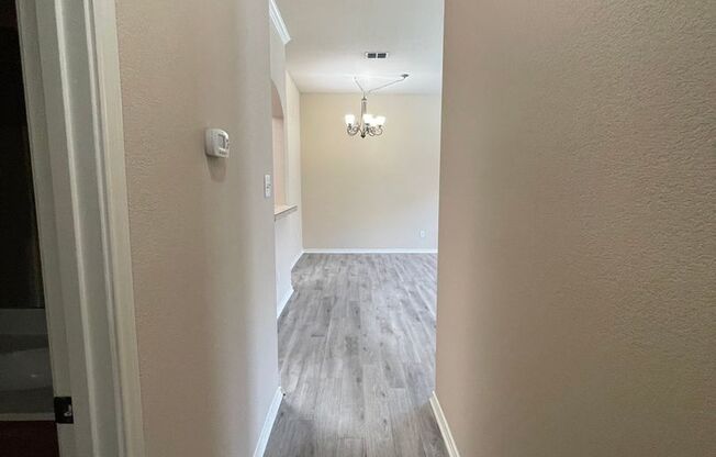 2408-2410 Ravenwood Court