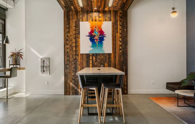 2 beds, 2 baths, 907 sqft, $3,850, Unit 607