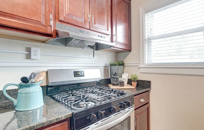 Kitchen at Kensington Place Apartments